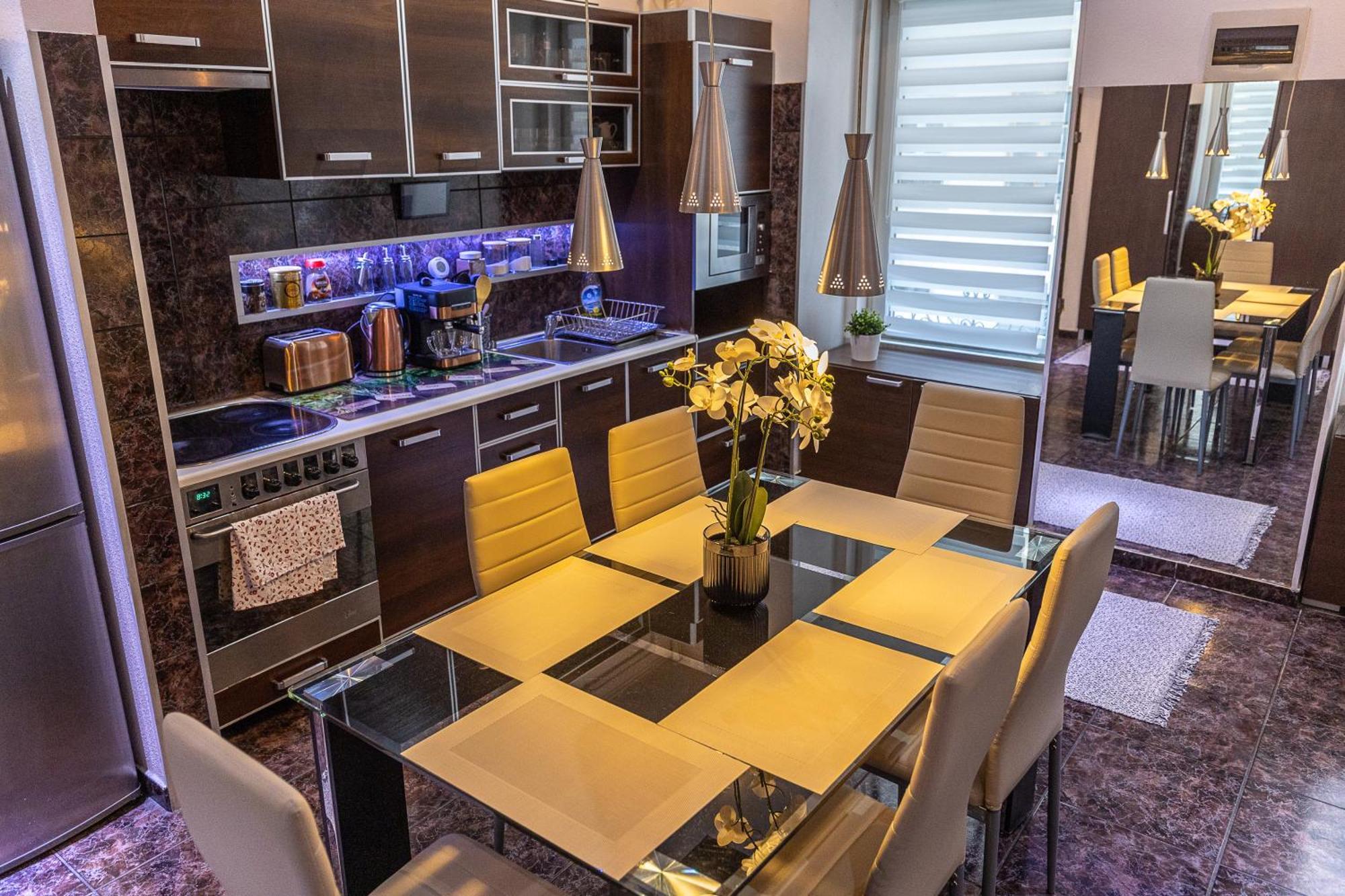 Apartament Vibes - 3 Bdrms
